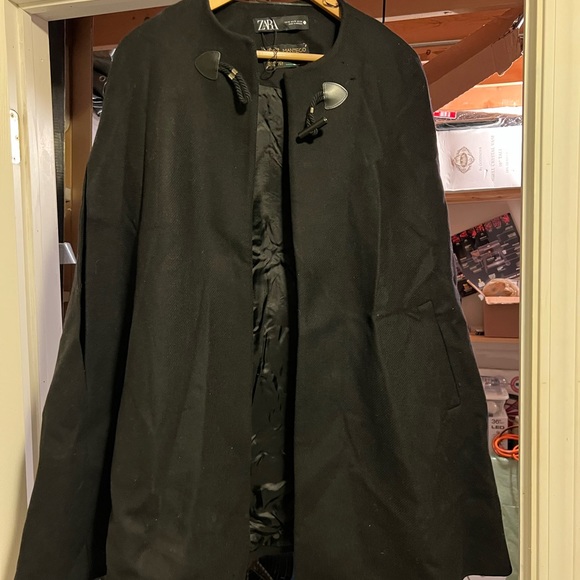 Zara x Italian MANTECO Wool Cape Coat - Picture 5 of 16